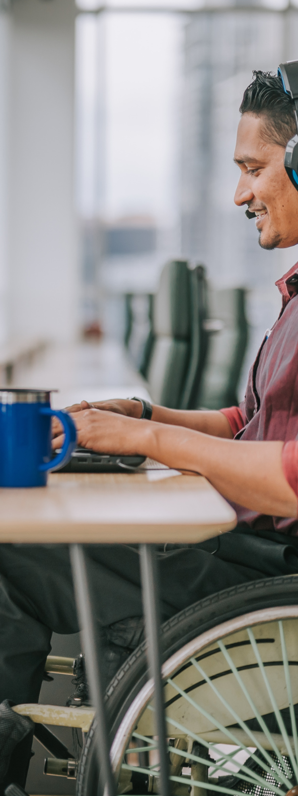 Un travailleur freelance reconnu Travailleur Handicapé (RQTH)