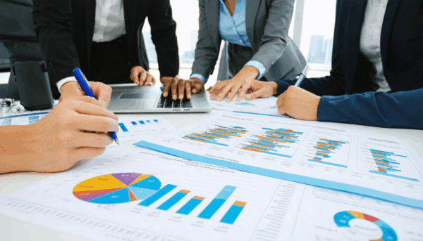 découvrez comment fixer efficacement vos honoraires de consultant en portage salarial grâce à des conseils pratiques pour valoriser votre expertise et assurer la rentabilité de votre activité.